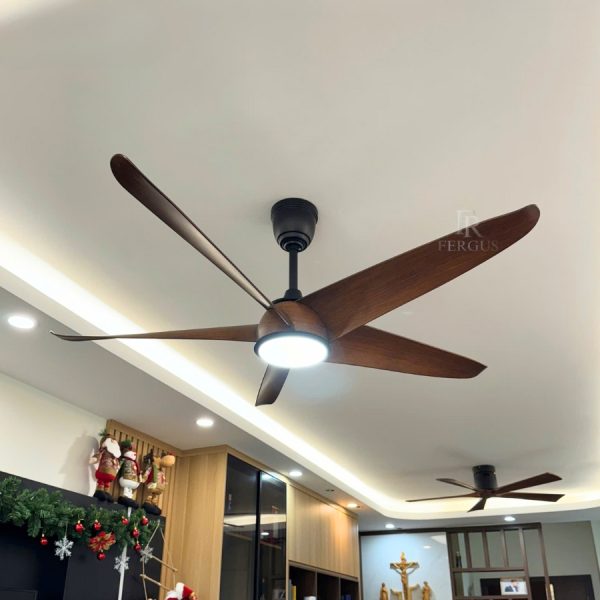 Quạt trần quán cà phê phong cách tinh tế, hiện đại